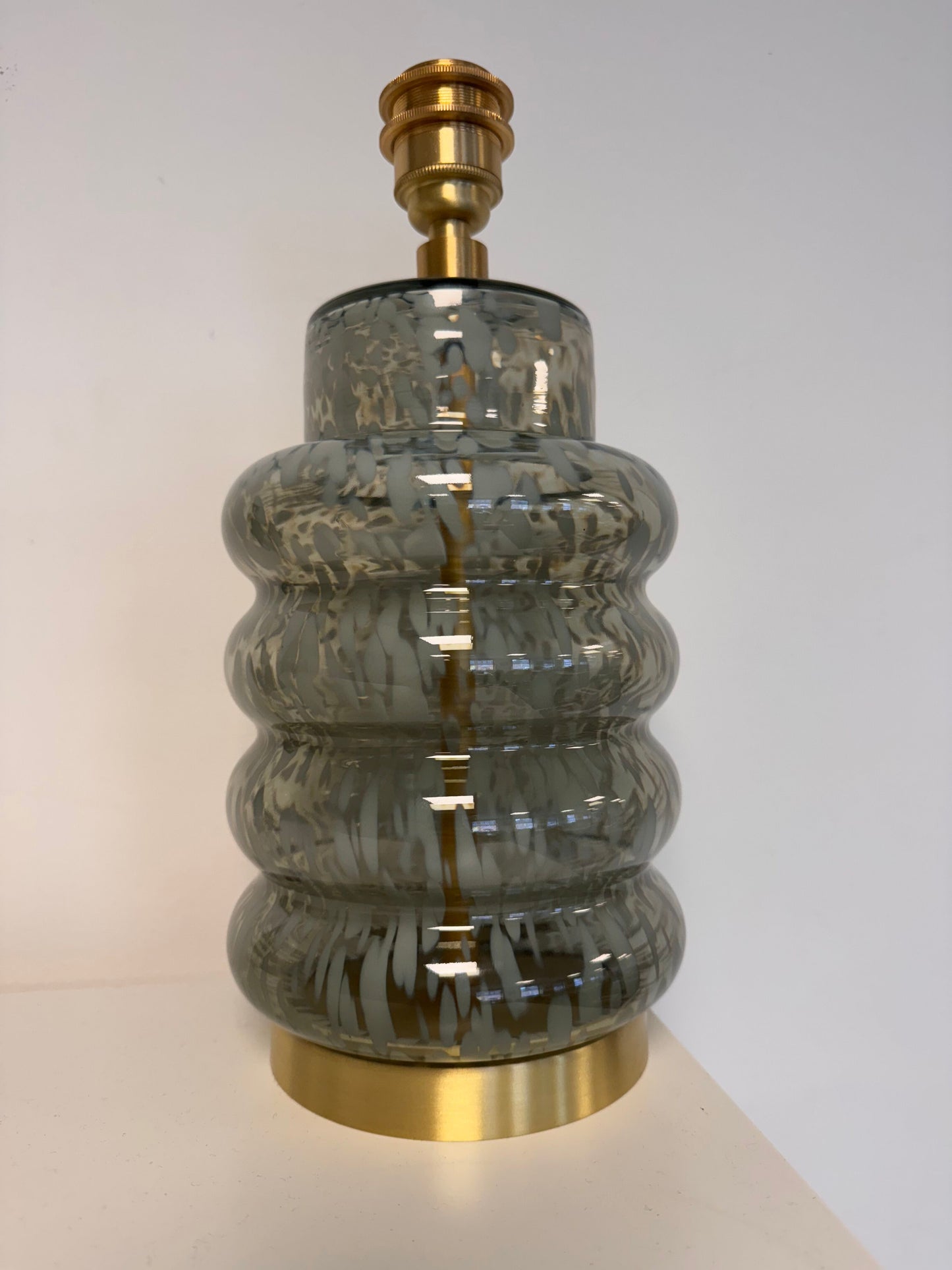 Iris Thyme Table Lamp