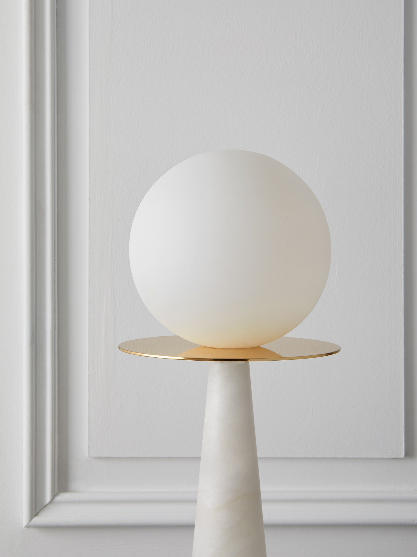 Halo Table Lamp