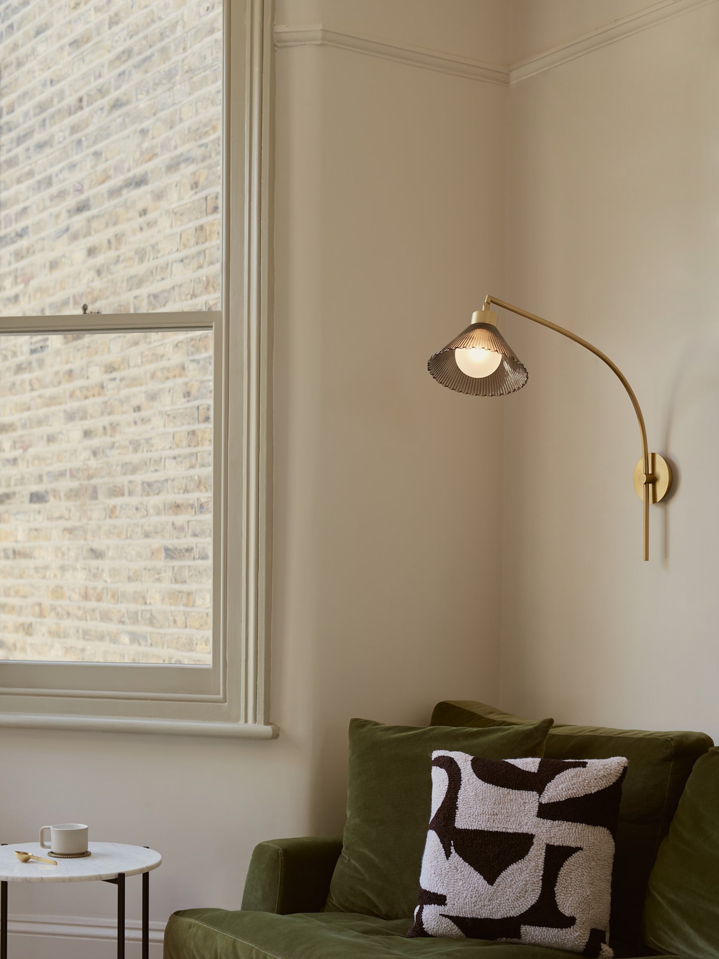 Daisy Wall Light