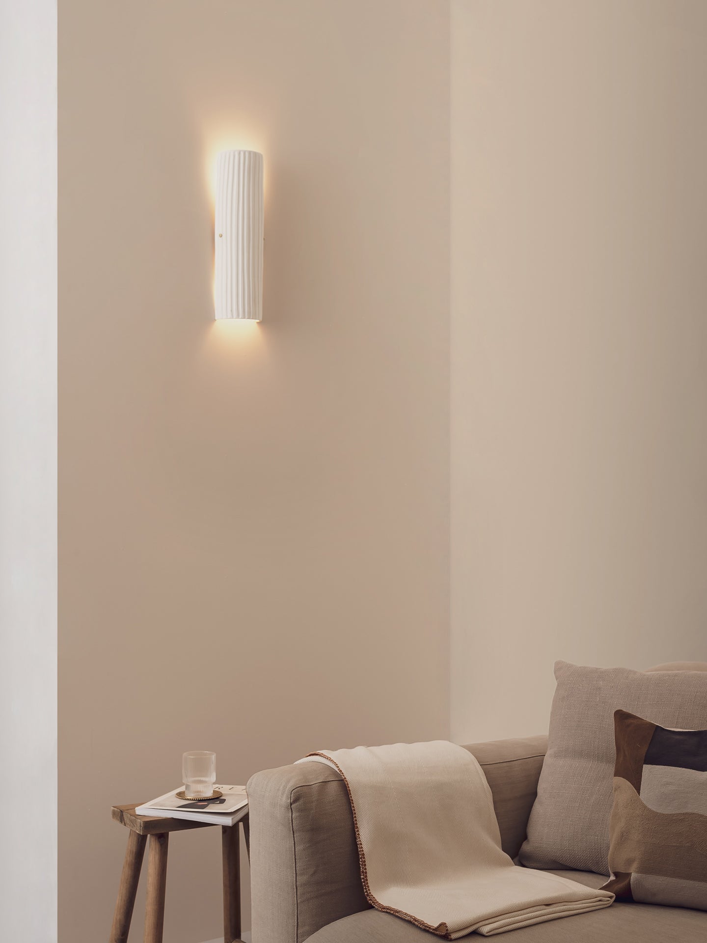 Dori Wall Light